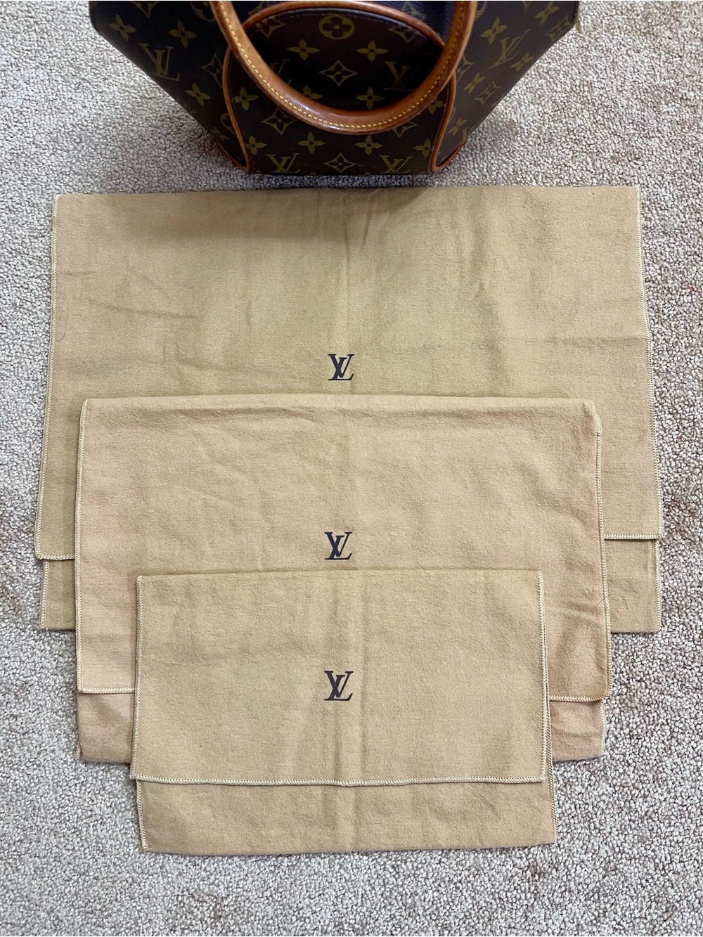 3 Pieces of Authentic Louis Vuitton Beige Dust Bag (Small/Medium/Large)